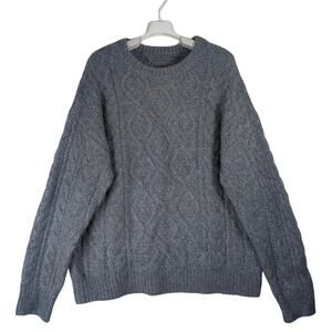 Daily Drills Gray Crew Neck Cable Knit Sweater Gray Women’s Size XS / S USED